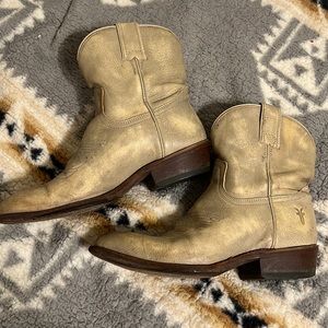 Frye Billy Short Booties size 8.5